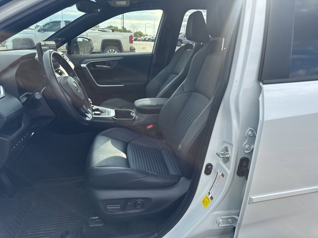 2024 Toyota RAV4 Hybrid XSE photo 9