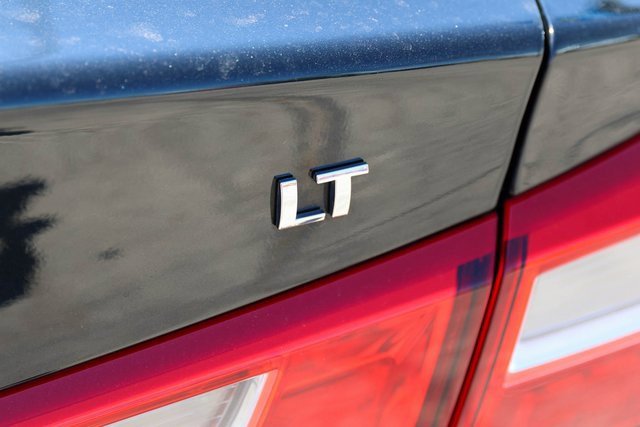 Used 2023 Mosaic Black Metallic Chevrolet LT image 8