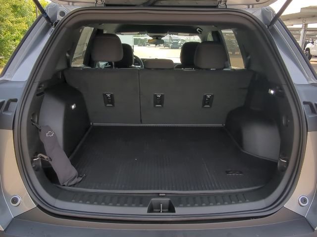 2026 Chevrolet Equinox LT photo 5