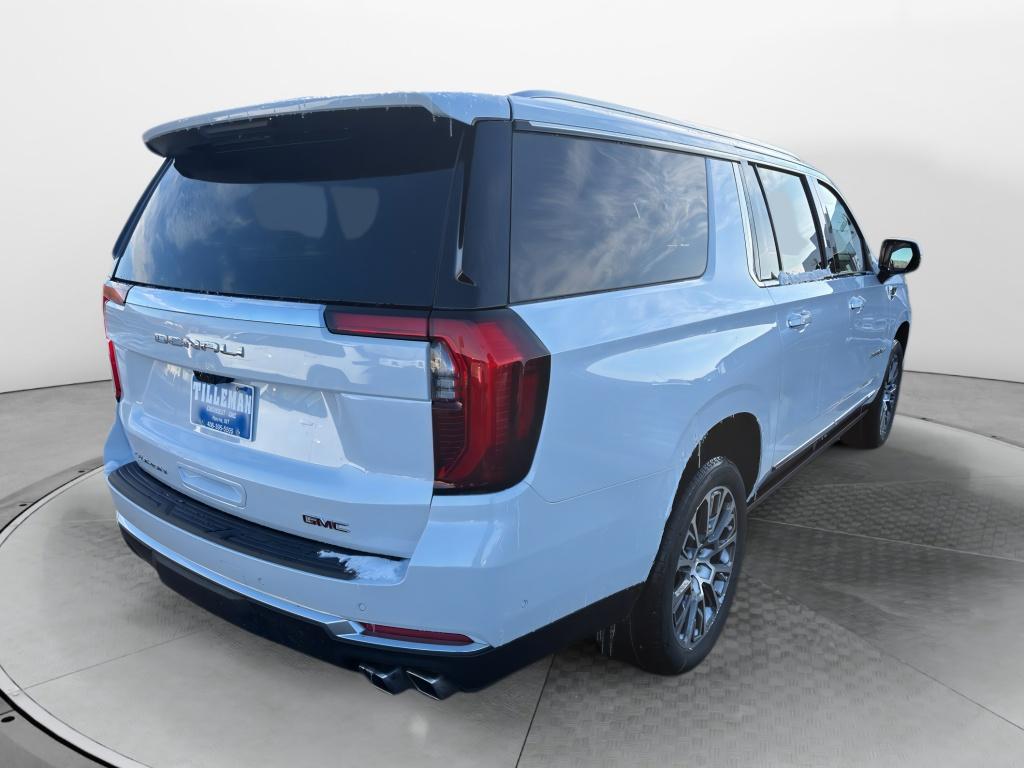 2026 Gmc Yukon XL Denali photo 4