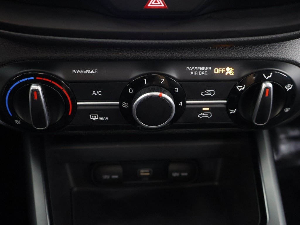 2022 Kia Soul LX photo 36