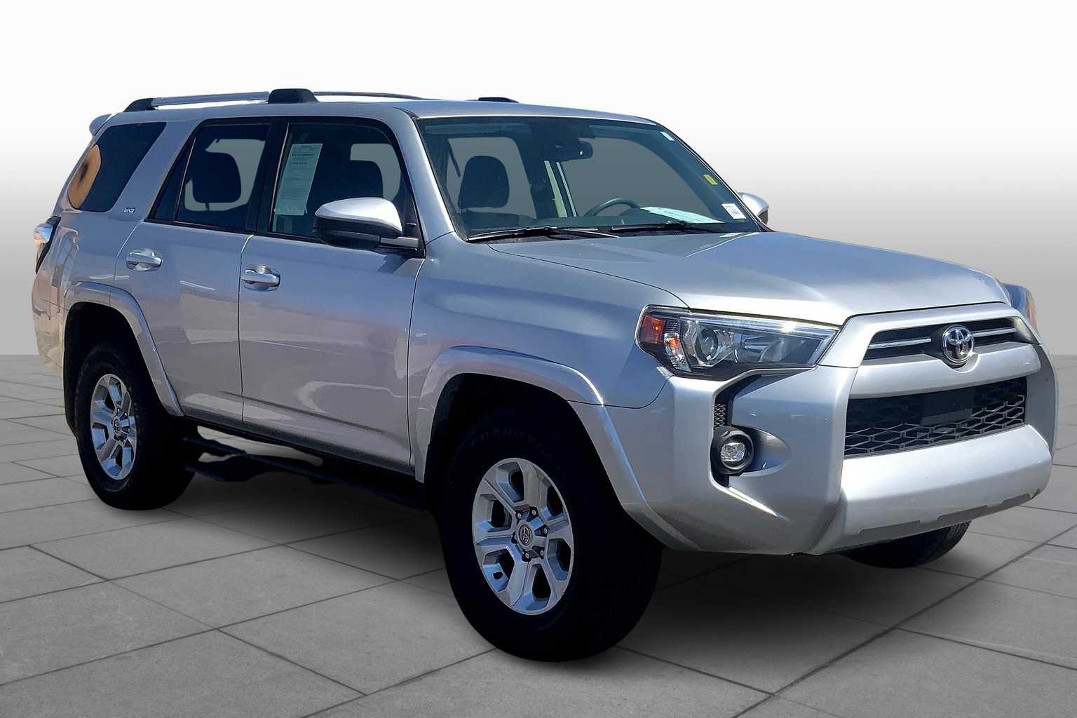 2023 Toyota 4Runner SR5 photo 2