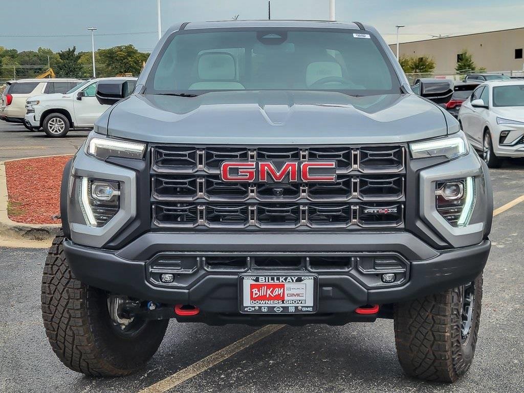 2025 GMC CANYON - Image 4