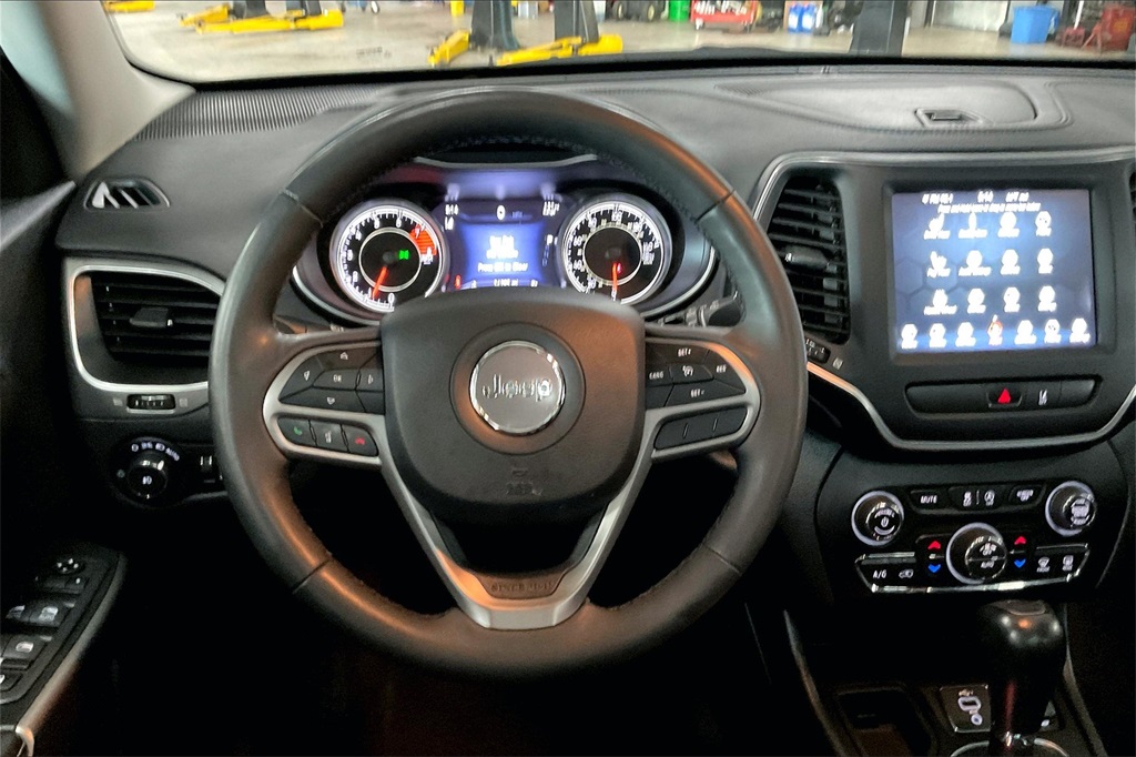 2022 JEEP CHEROKEE - Image 3