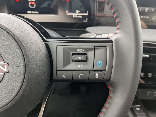 2025 Nissan Kicks SR photo 20