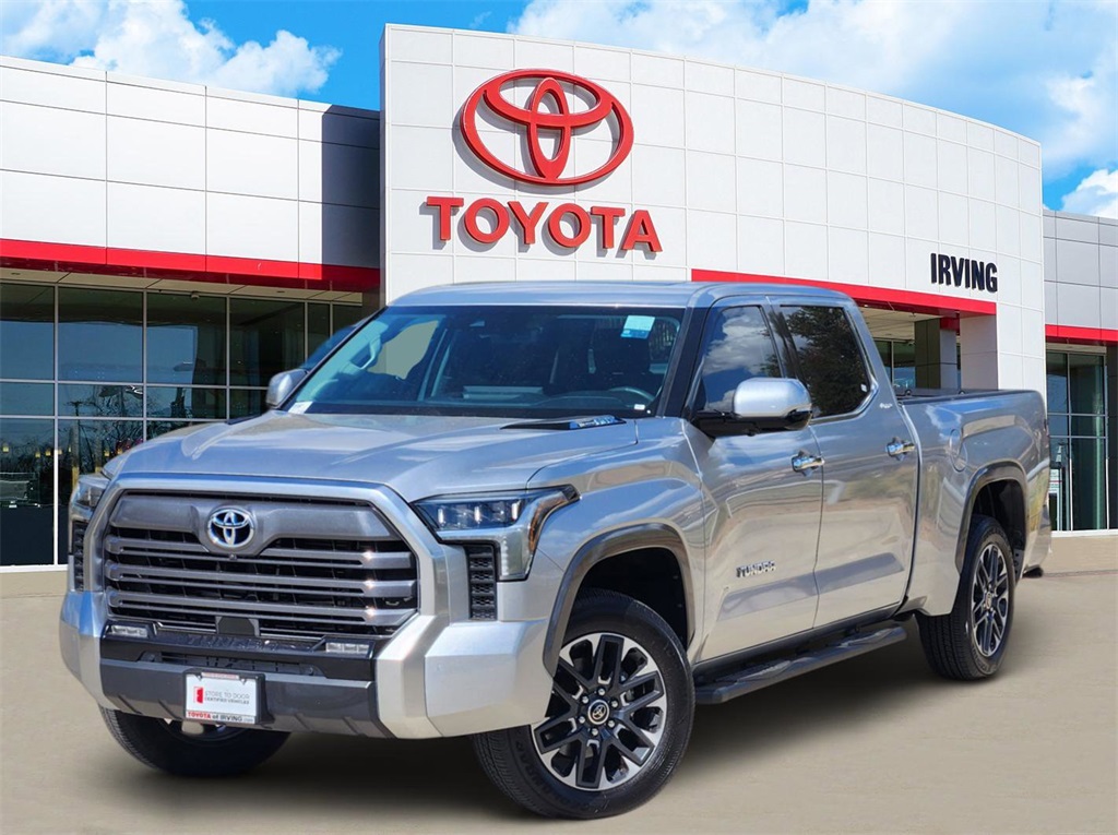 2022 Toyota Tundra Limited's photo