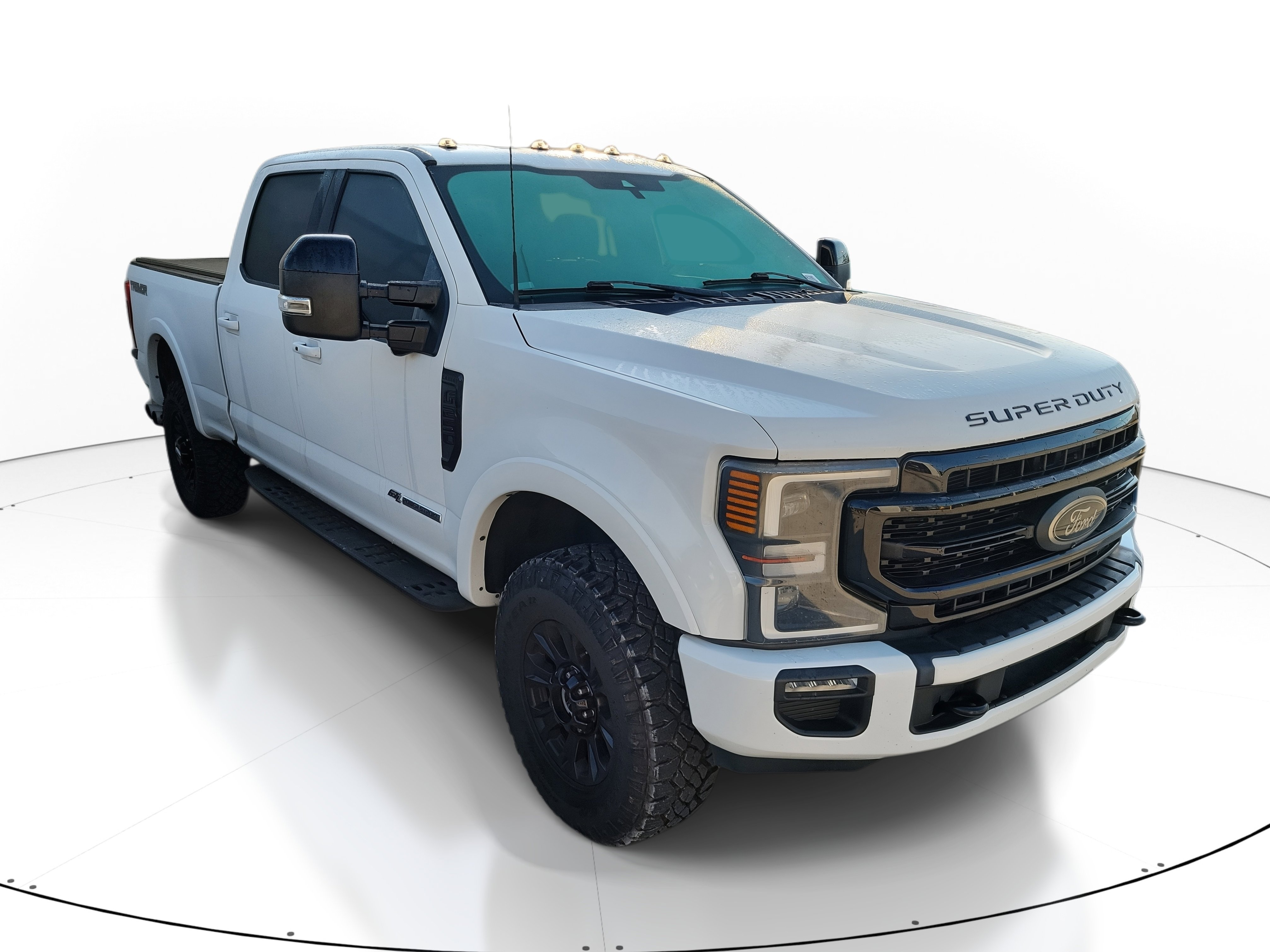 2022 Ford F-250 Super Duty Lariat's photo