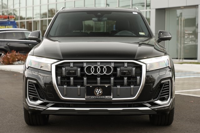 2025 Audi Q7 55 Prestige photo 15