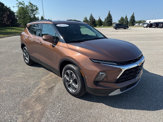 2023 Chevrolet Blazer 3LT photo 3