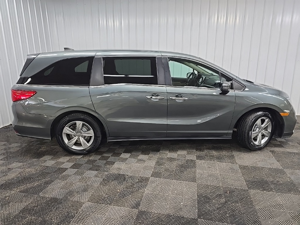 2020 Honda Odyssey EX photo 2