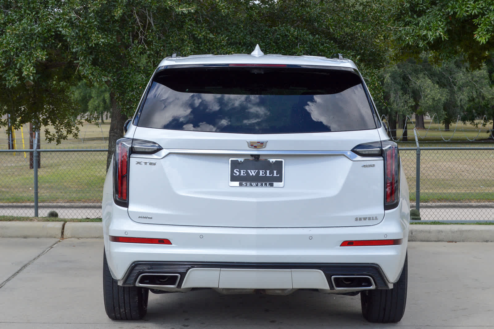 2023 Cadillac XT6 Sport photo 5