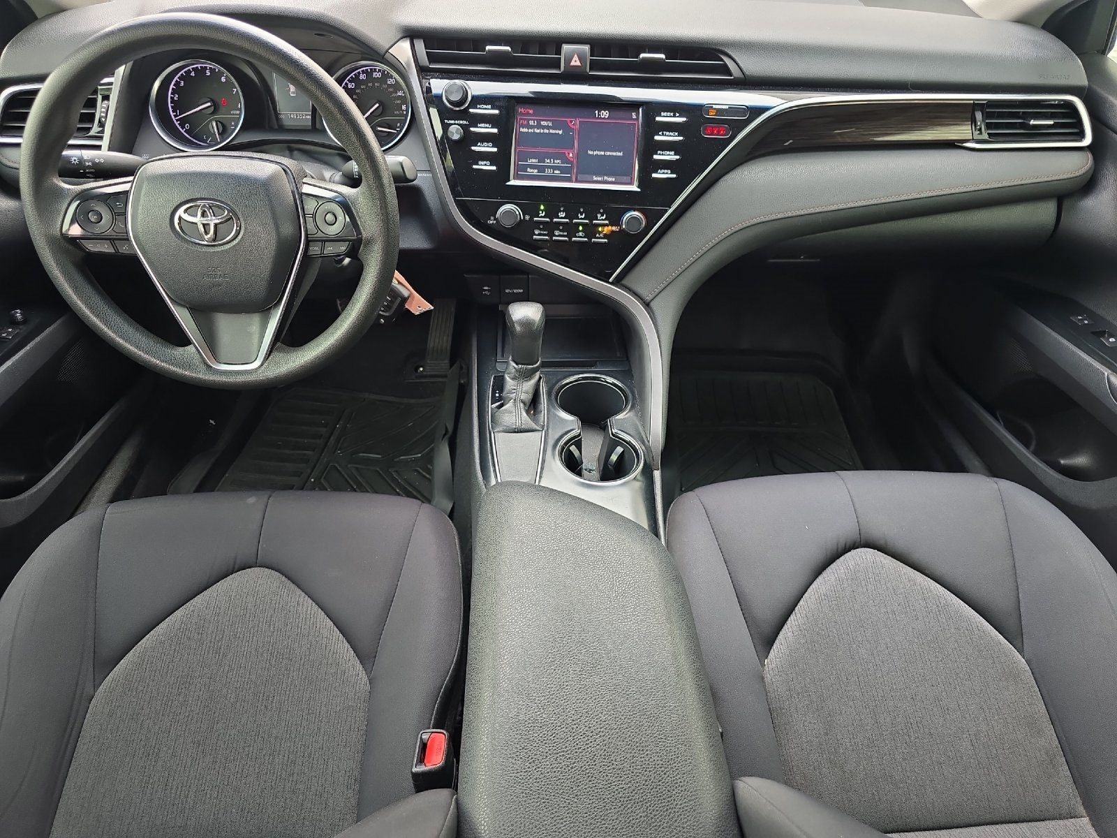 2018 Toyota Camry SE XLE photo 12