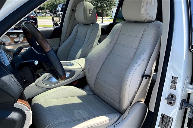 2022 Mercedes Benz GLS 450 4MATIC photo 20