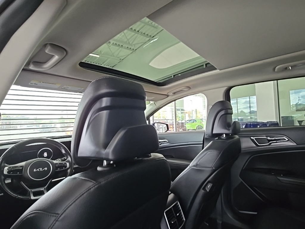 2023 Kia Sportage photo 16