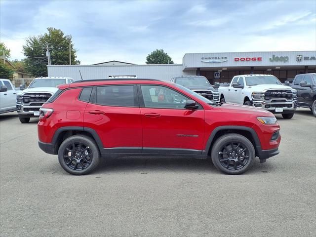 2026 Jeep Compass Latitude Altitude photo 4