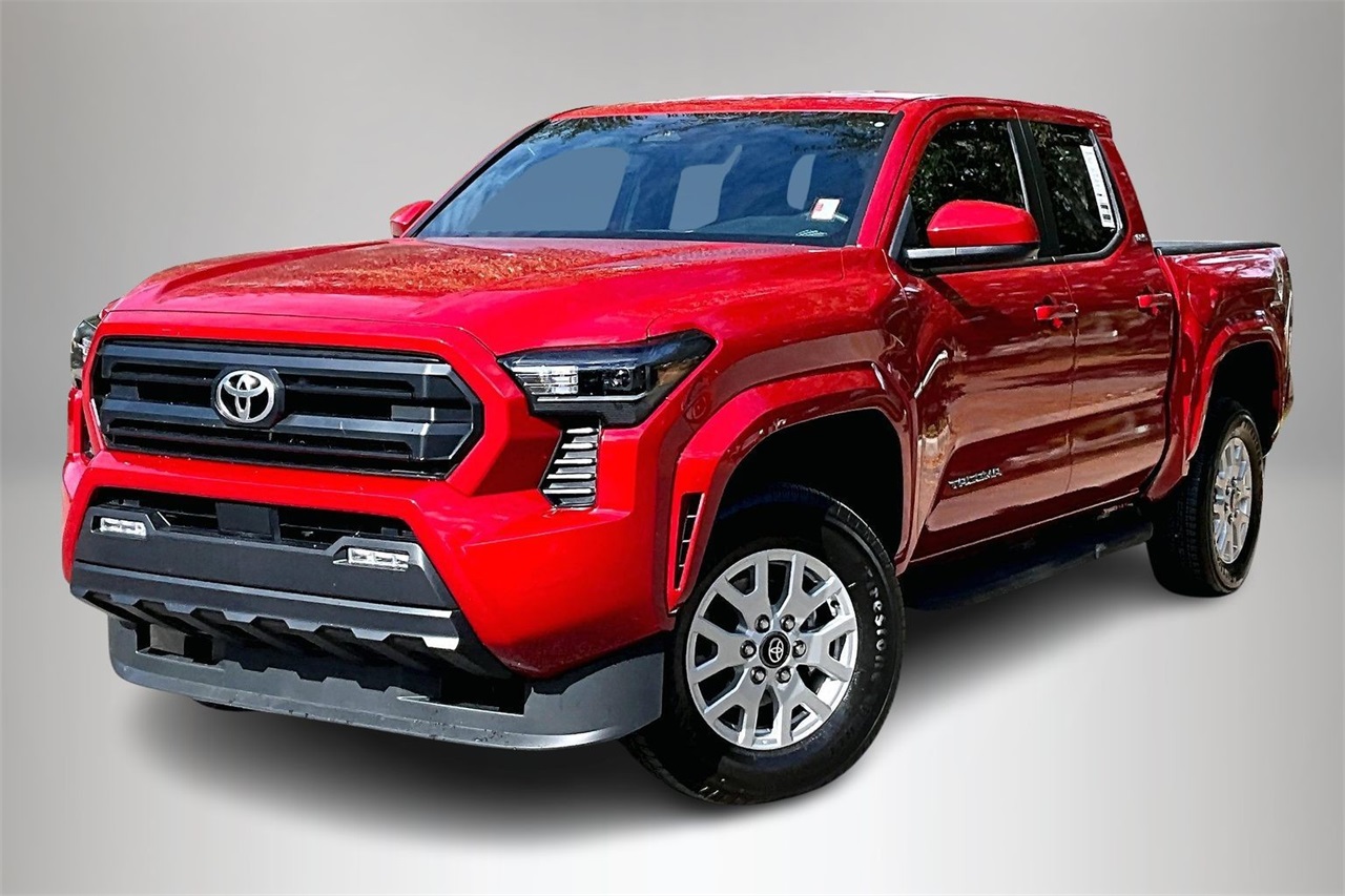 2024 Toyota Tacoma SR5's photo