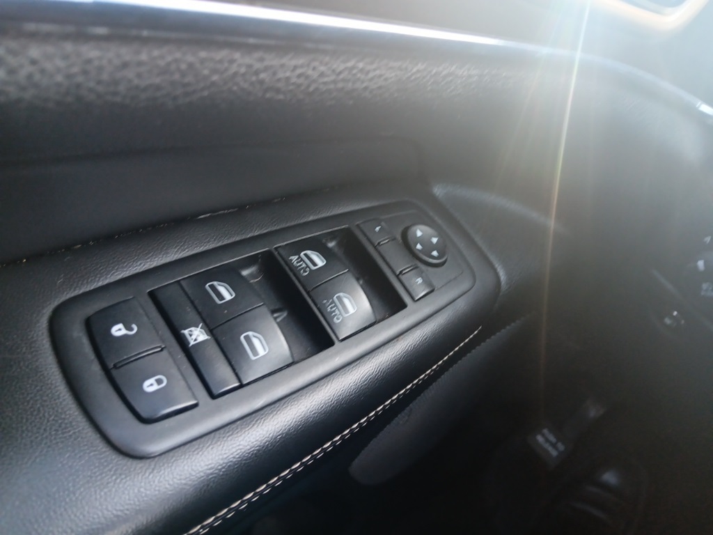 2014 Jeep Grand Cherokee Limited photo 25