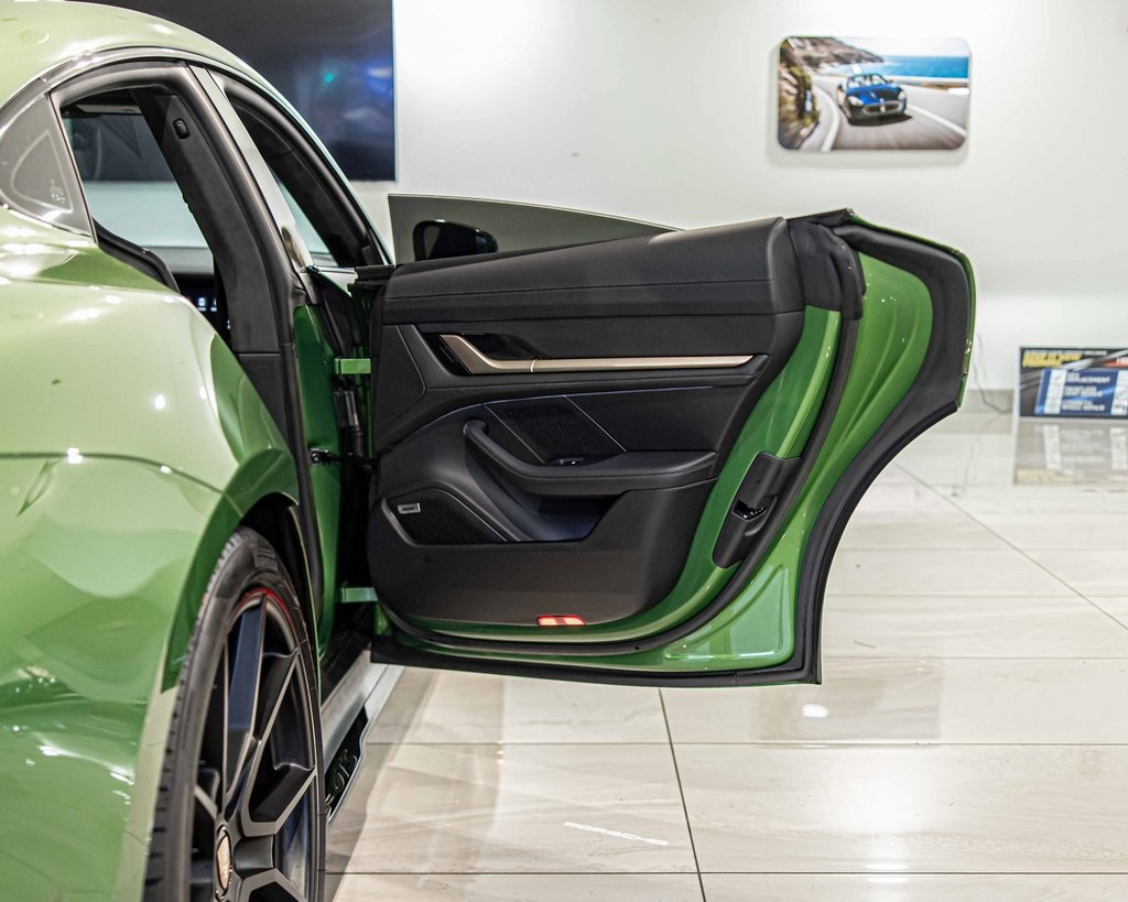 2023 PORSCHE TAYCAN - Image 38