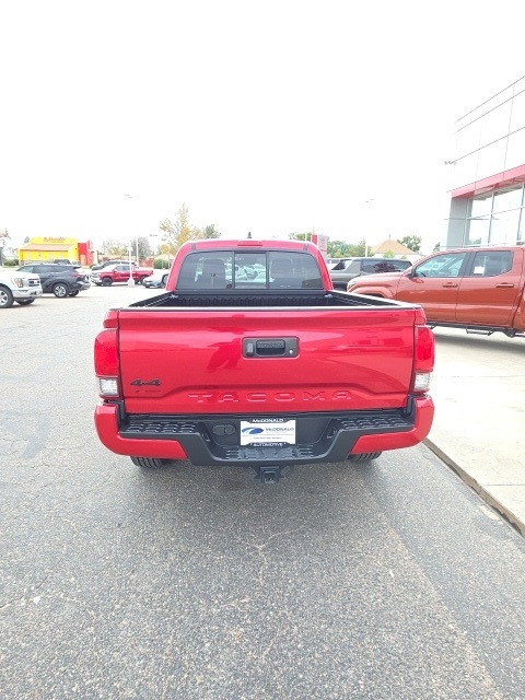 2020 Toyota Tacoma SR 4x4 Access Cab photo 4