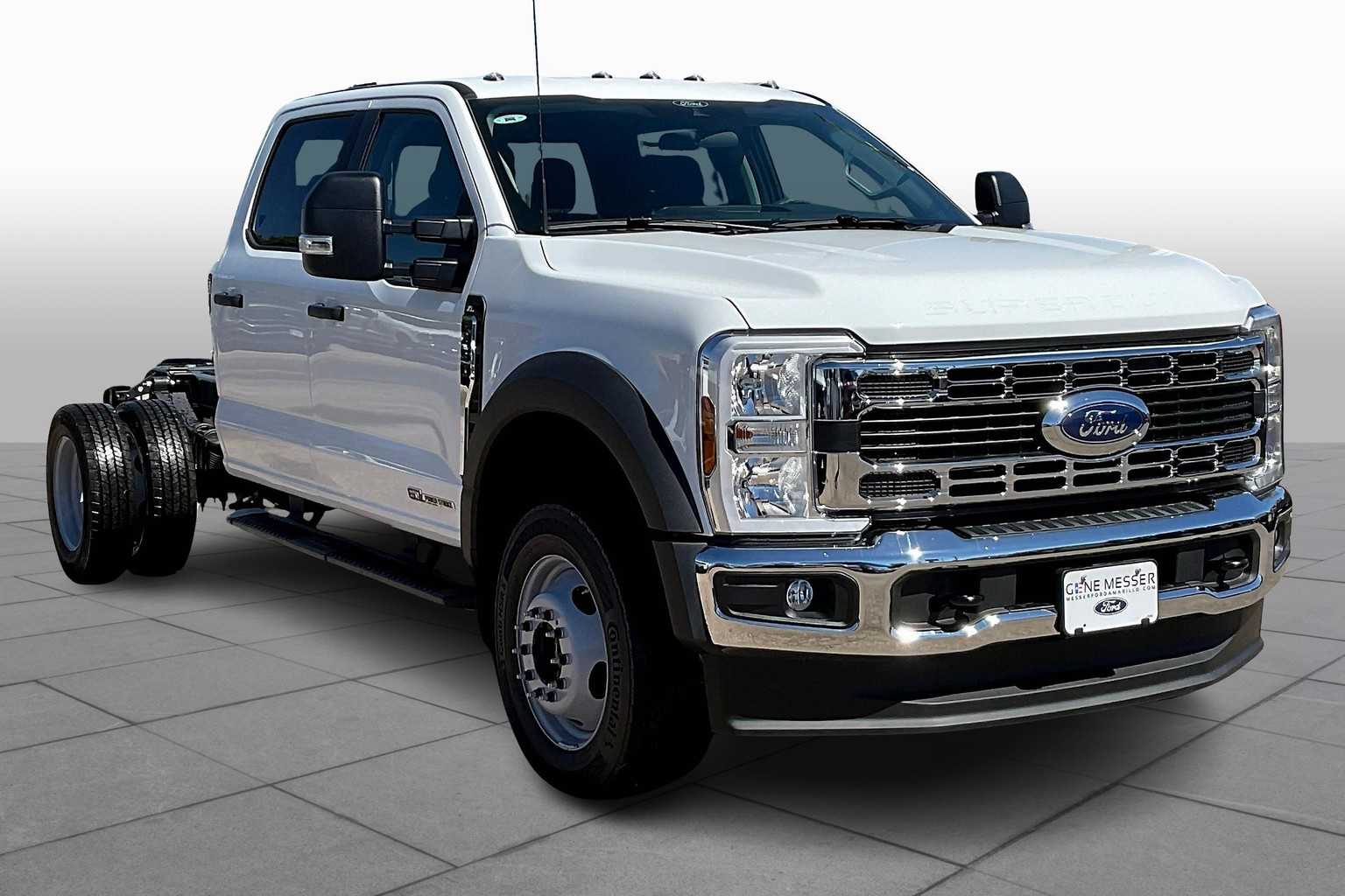 2026 Ford F-450 XL photo 2