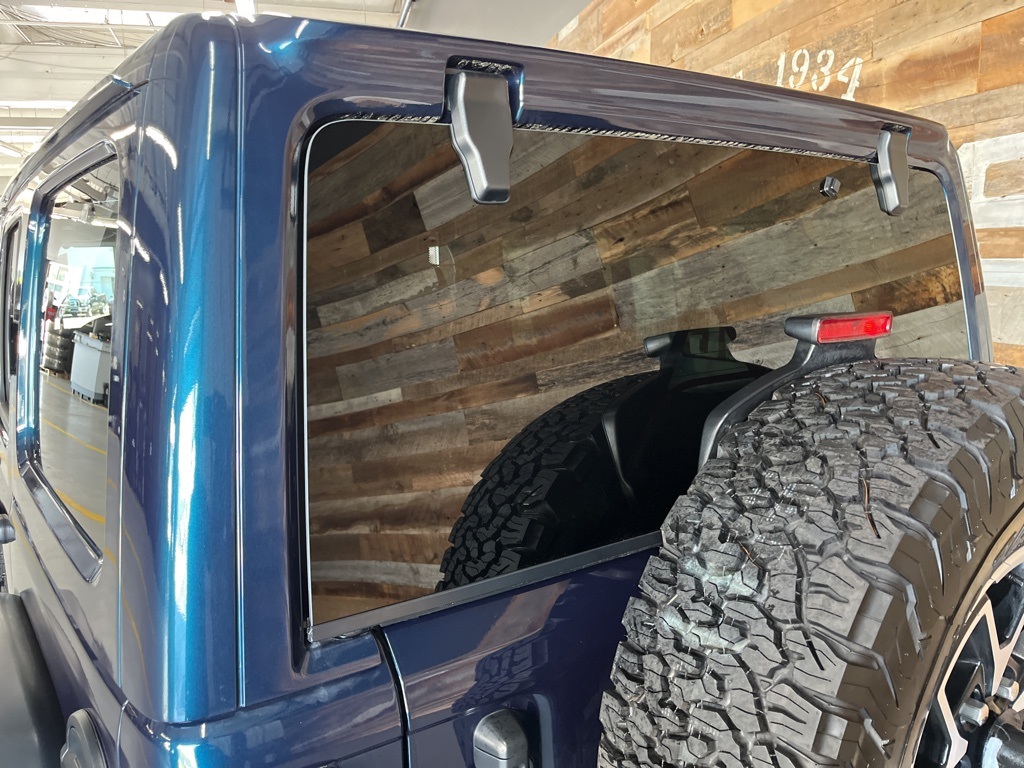 2025 Jeep Wrangler Rubicon photo 26