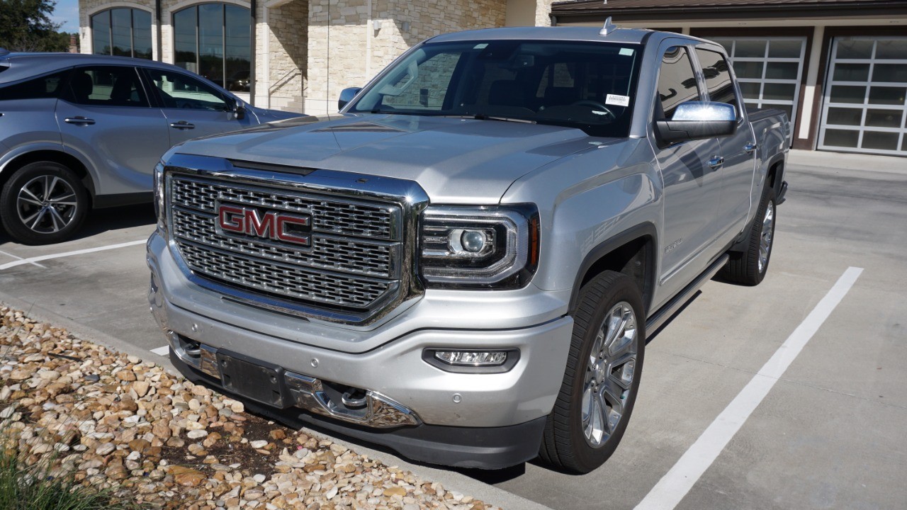 2018 GMC Sierra Denali's photo