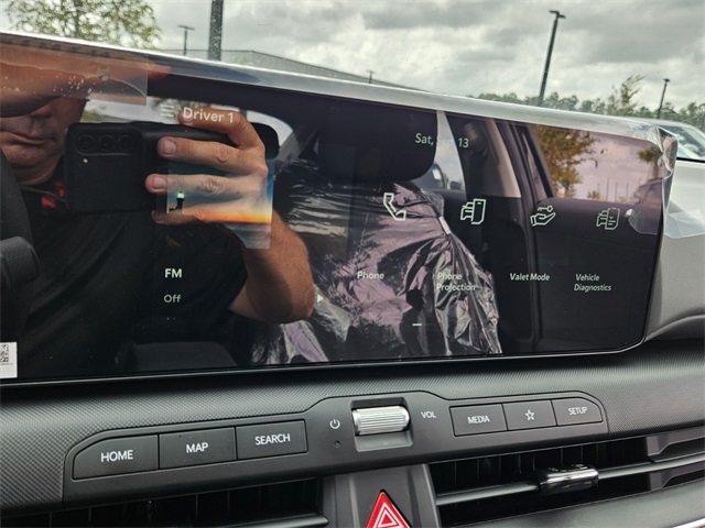 2025 Kia K4 LXS photo 16