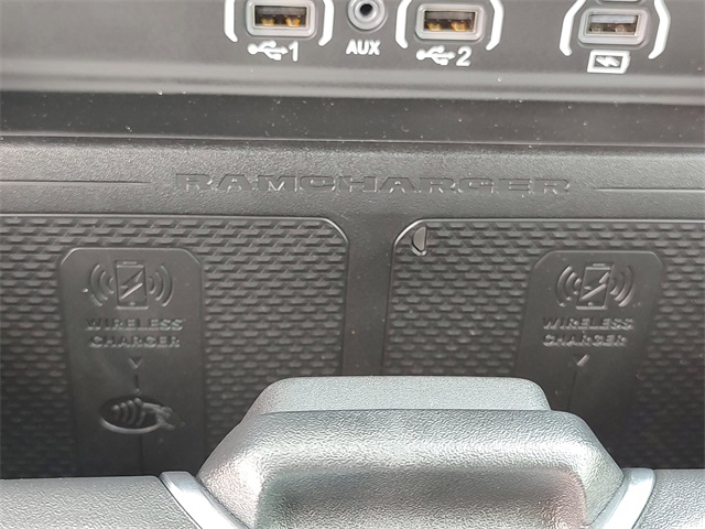 2025 Ram 1500 Laramie photo 19