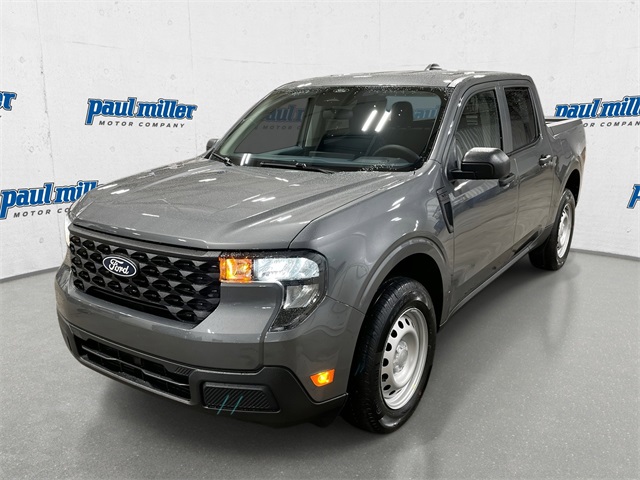 2026 Ford Maverick XL's photo