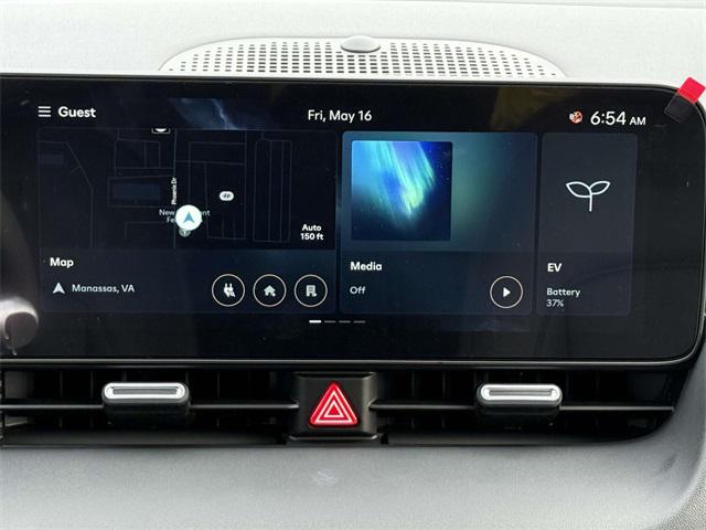 2025 Hyundai Ioniq 5 SEL photo 3
