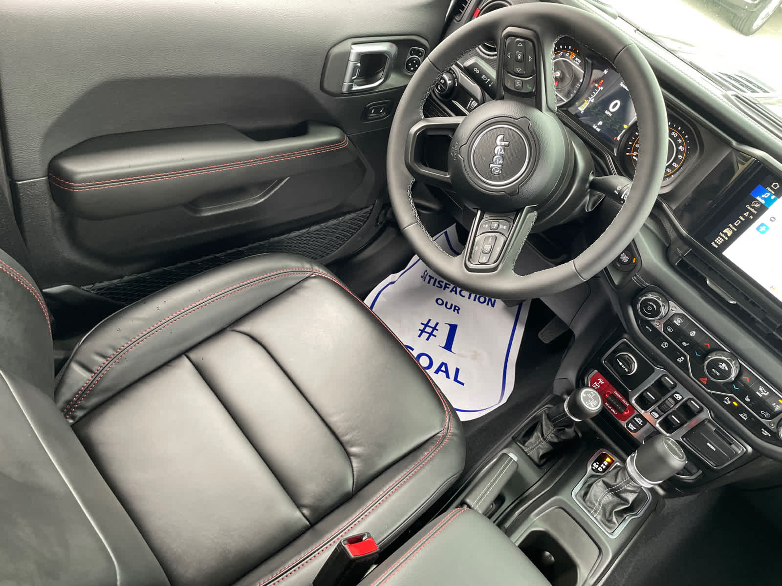 2025 Jeep Gladiator Rubicon photo 15