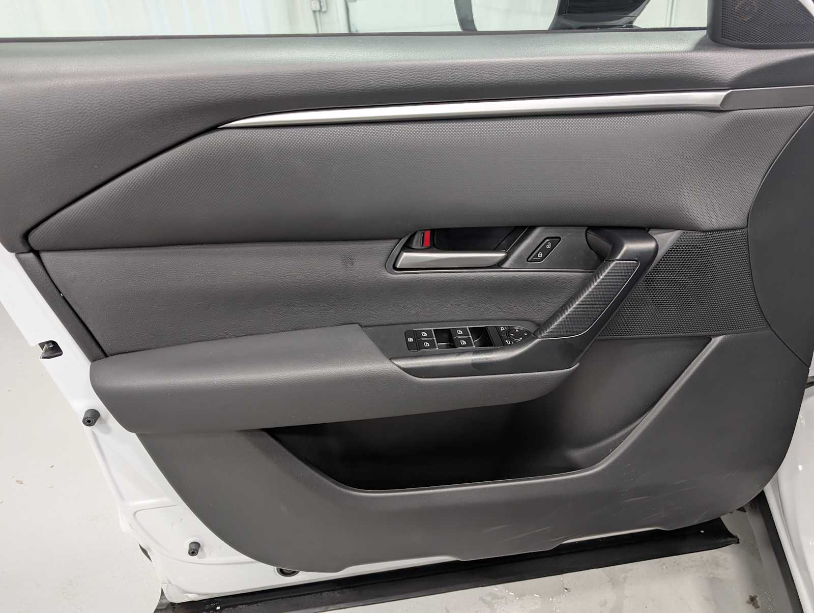 2025 Mazda CX-50 2.5 S Preferred photo 31