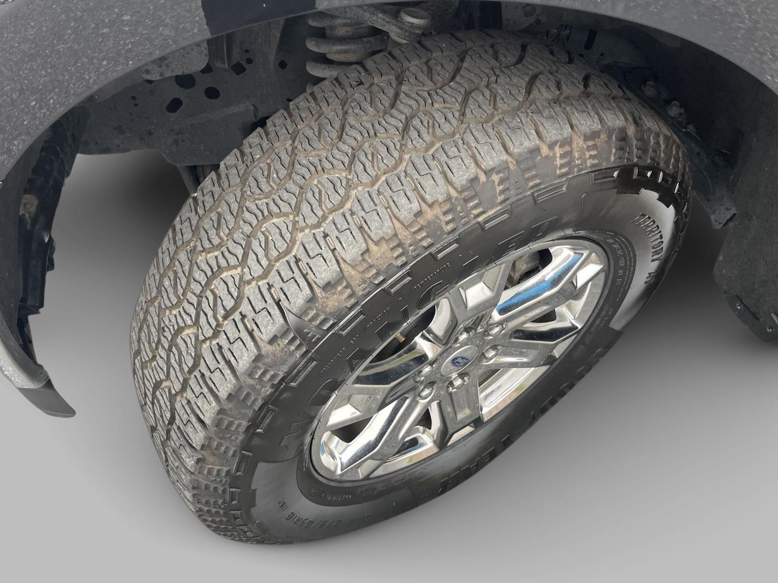 2023 Ford F-150 Lariat photo 3