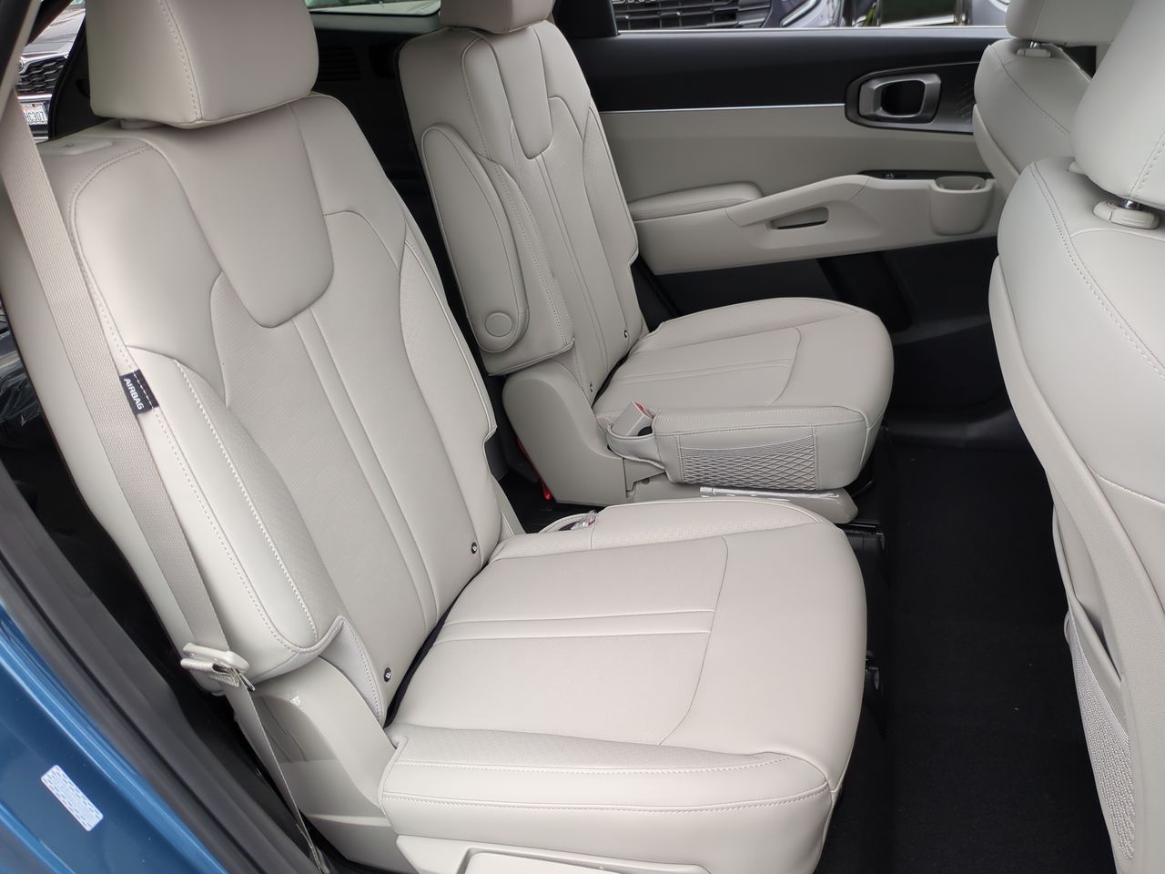 2025 Kia Sorento Plug-In Hybrid EX photo 21