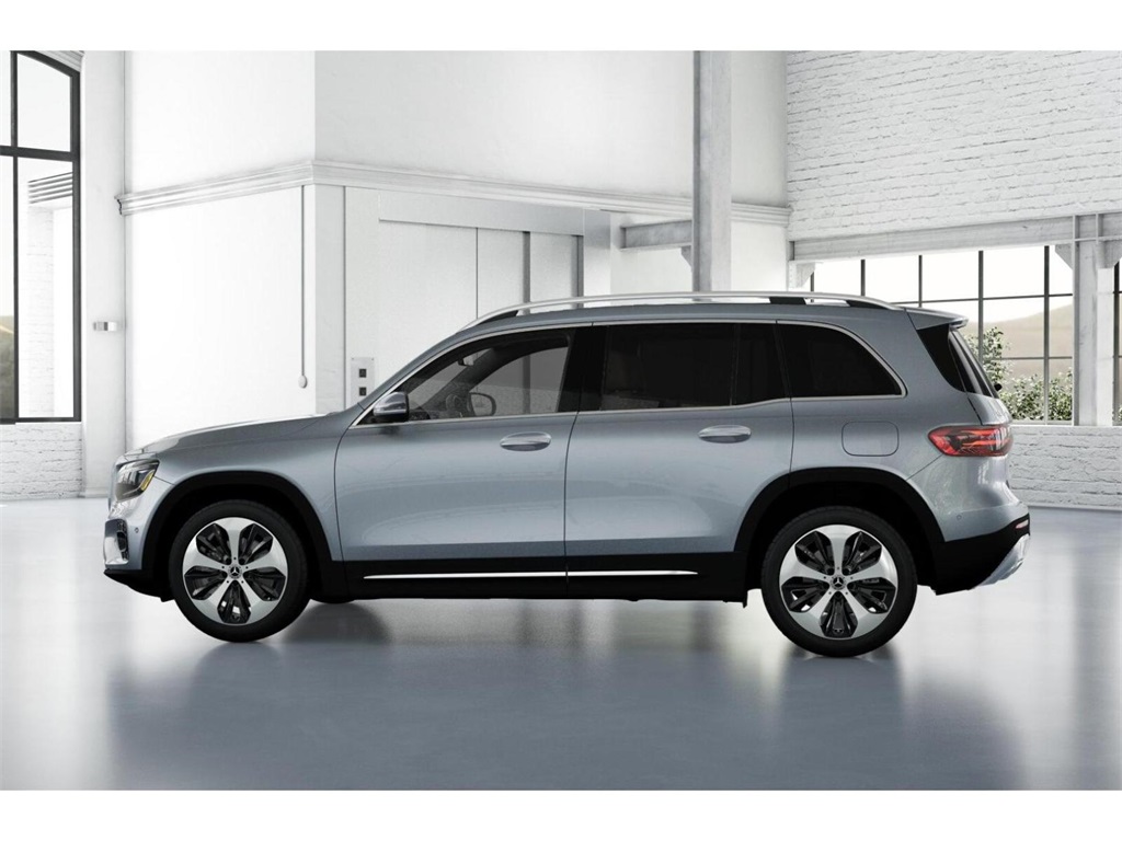 2025 Mercedes Benz GLB 250 photo 31