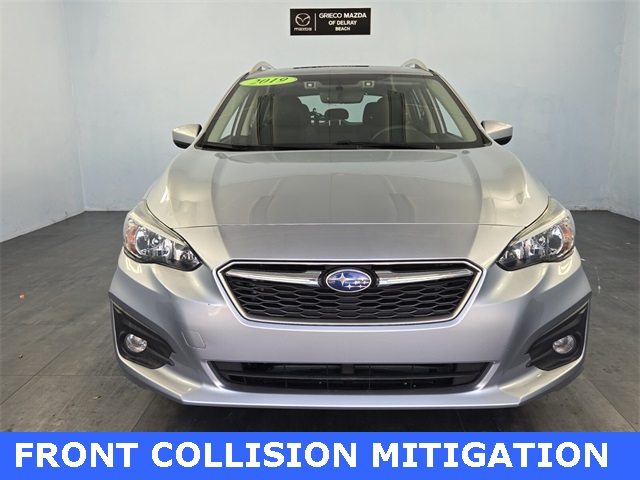 2019 Subaru Impreza 2.0i Premium photo 3