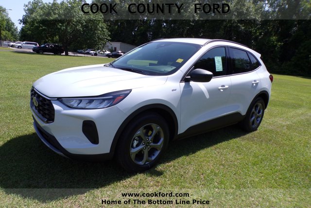 2025 Ford Escape ST-Line photo 3