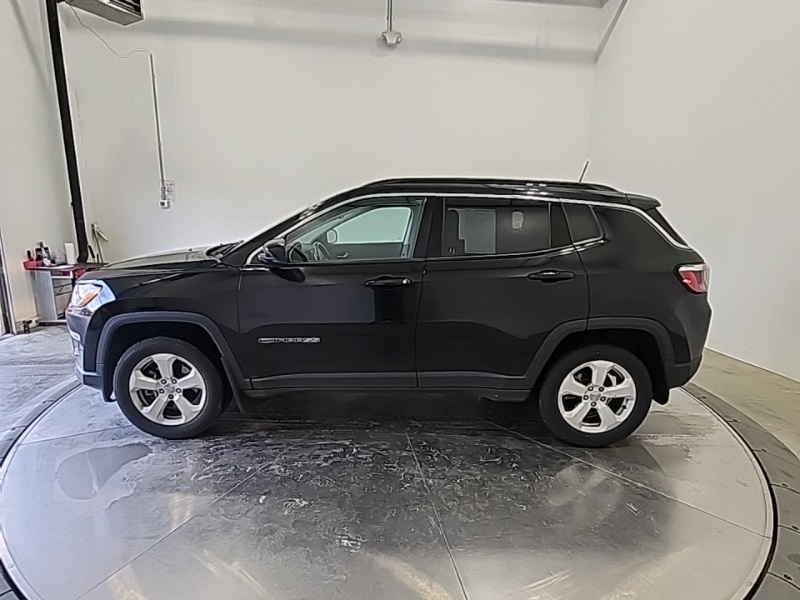 2019 Jeep Compass Latitude photo 4