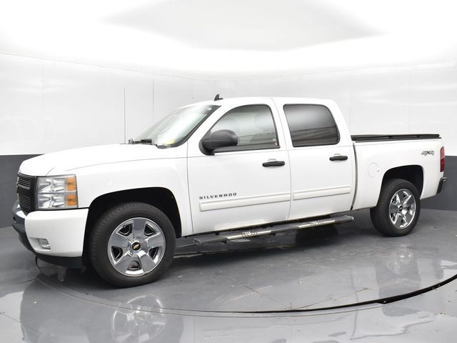 2011 Chevrolet Silverado 1500 LT photo 12