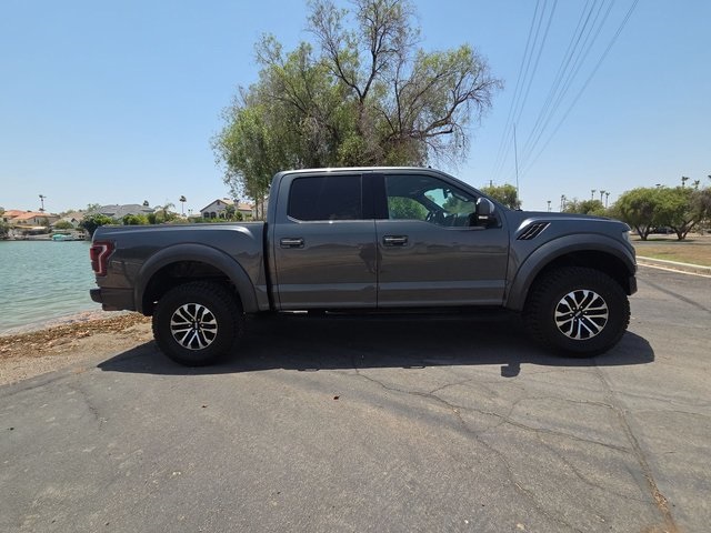 2019 Ford F-150 Raptor photo 6