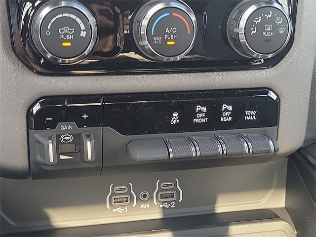 2026 Ram 1500 Big Horn Lone Star photo 14