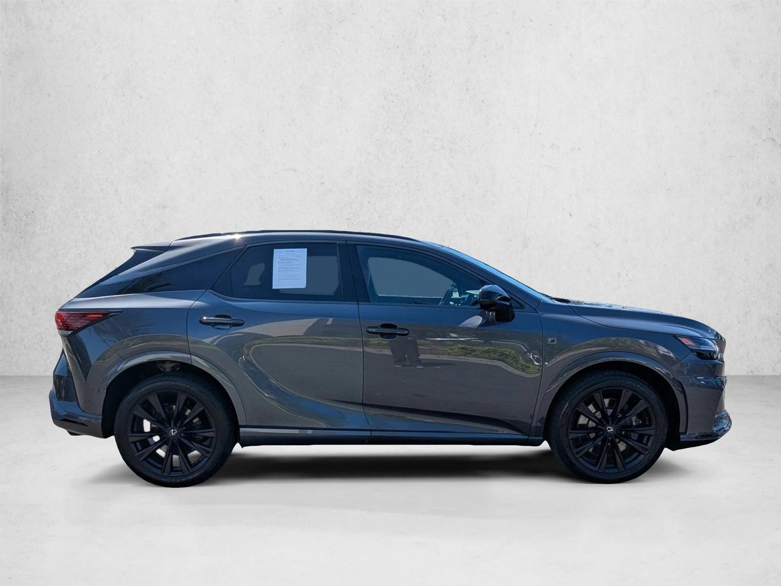 2024 Lexus RX 500h photo 4