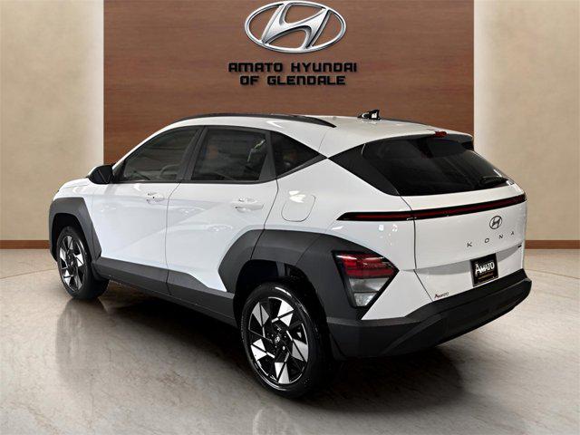 2025 Hyundai Kona SEL photo 3