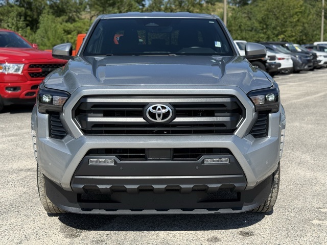 2024 Toyota Tacoma SR5 photo 2