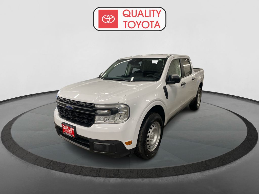 2024 Ford Maverick XL's photo