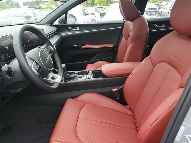 2025 Kia K5 GT-Line photo 15