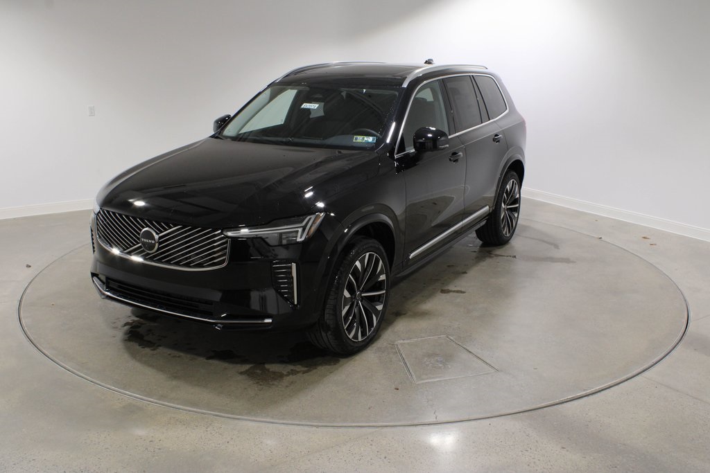 2026 Volvo XC90 Plus's photo