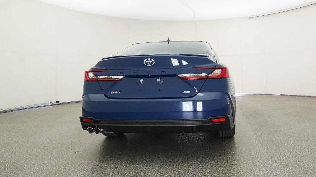 2026 Toyota Camry SE photo 17