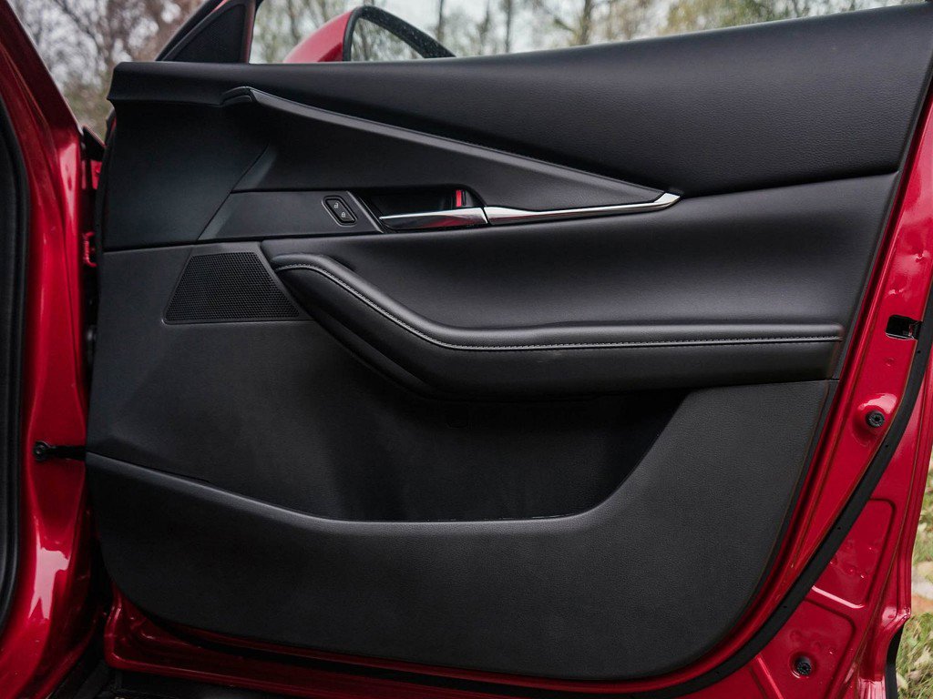 2025 Mazda CX-30 2.5 S Preferred photo 8