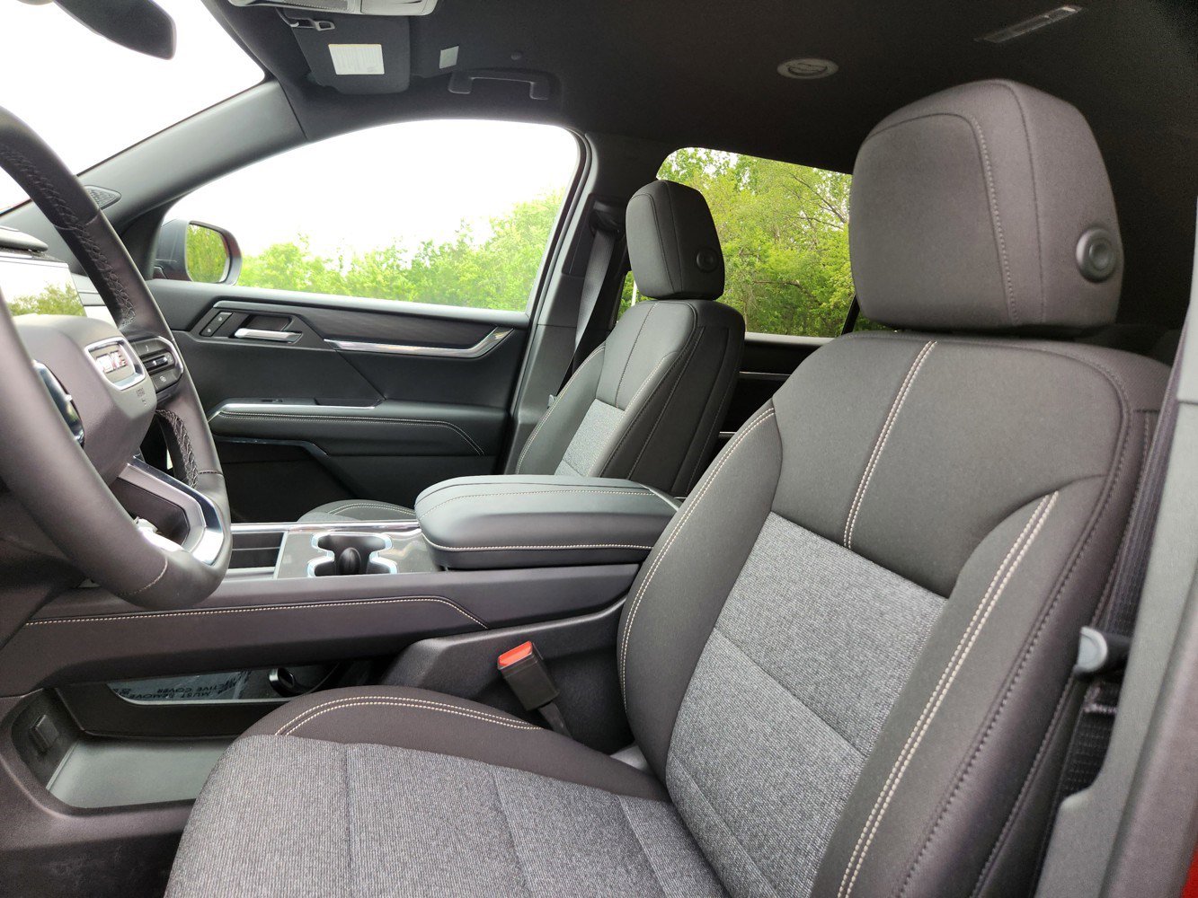 2025 Gmc Acadia Elevation photo 13